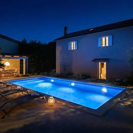 Vin Comfortable Holiday Nova Vas (Porec)